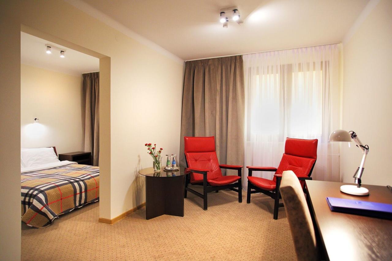 אוסטרולקה Inter Hotel מראה חיצוני תמונה