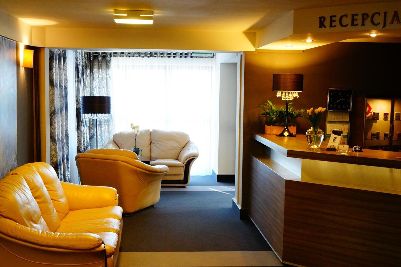 אוסטרולקה Inter Hotel מראה חיצוני תמונה